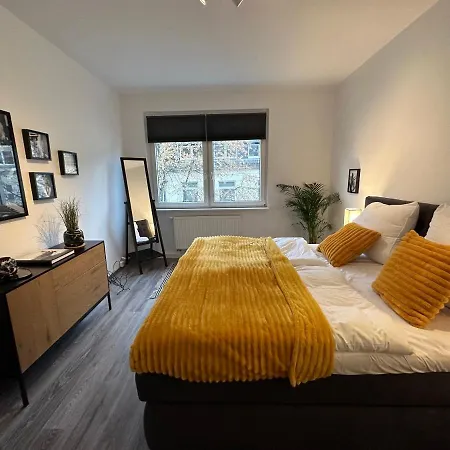 Modern 3 Апартаменты *